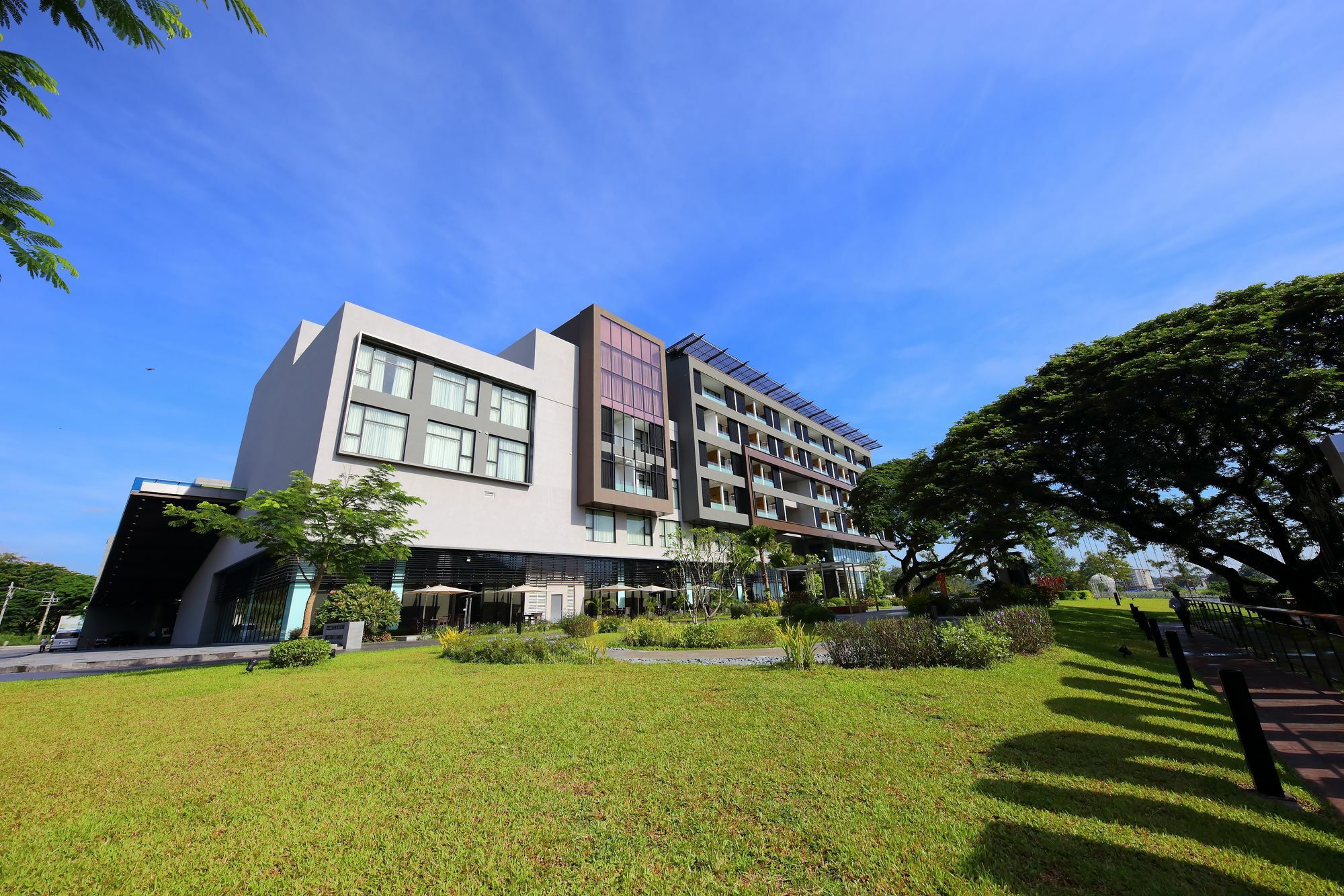 Midori Clark Hotel And Casino Clark Field Bagian luar foto