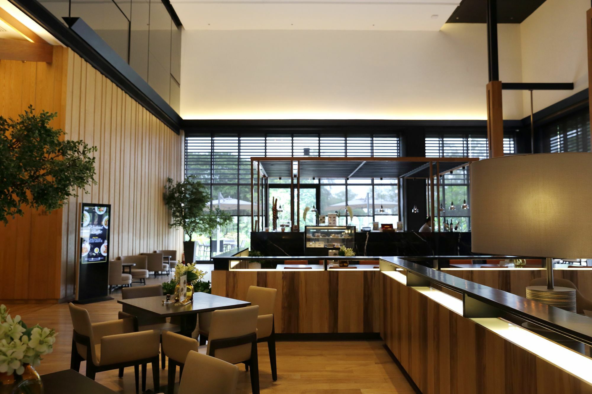 Midori Clark Hotel And Casino Clark Field Bagian luar foto